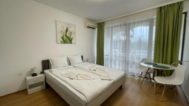 Chateau Del Mar C31A Studio Slăntjev Brjag Exteriör bild